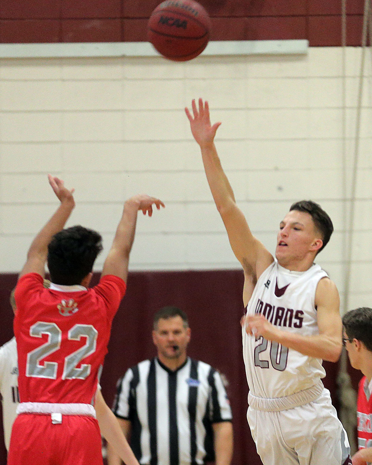 Truckee at Elko Boys Basketball (44).jpg